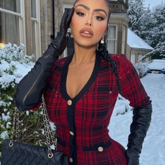 Plaid mini dress - Picture 1 of 6
